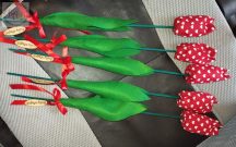 textil tulipán kis táblával